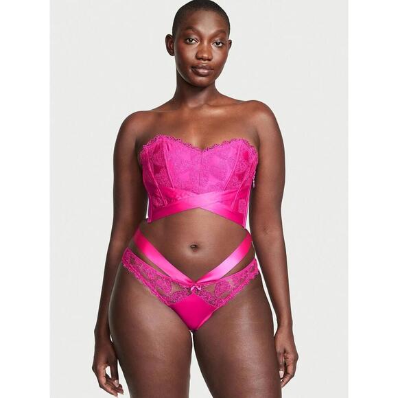 Victoria's Secret VERY SEXY Strappy Heart Embroidery Cheeky Panty - Picture 1 of 4